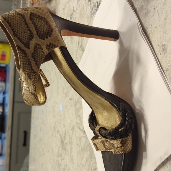 Coach Sandals - Picture 2 of 4